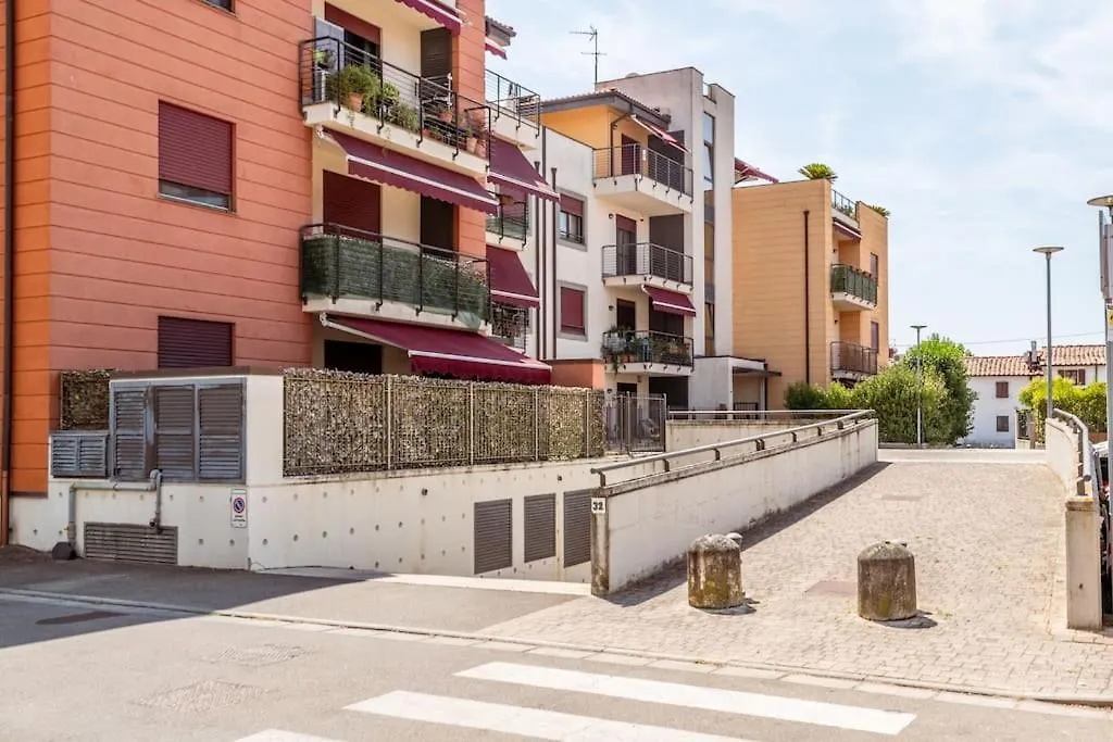 Grace'S House Apartment Pisa Italy