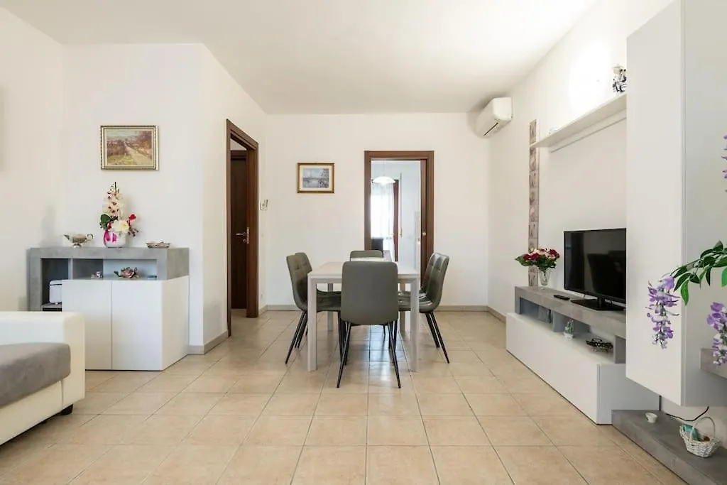 Grace'S House Apartment Pisa Italy